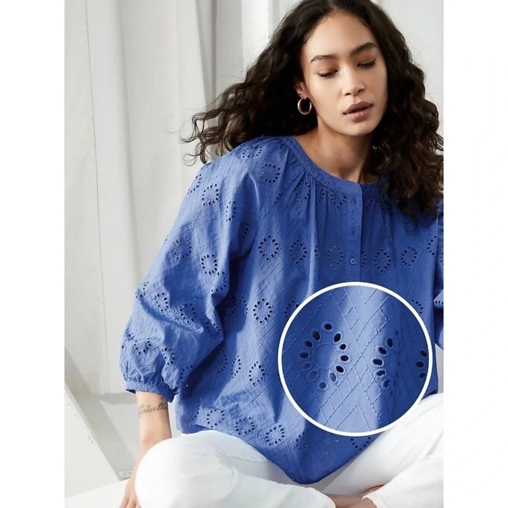 Banana Republic Eyelet Blouse Womens L Blue‎ Henley 3/4 Puff Sleeve Top Cotton